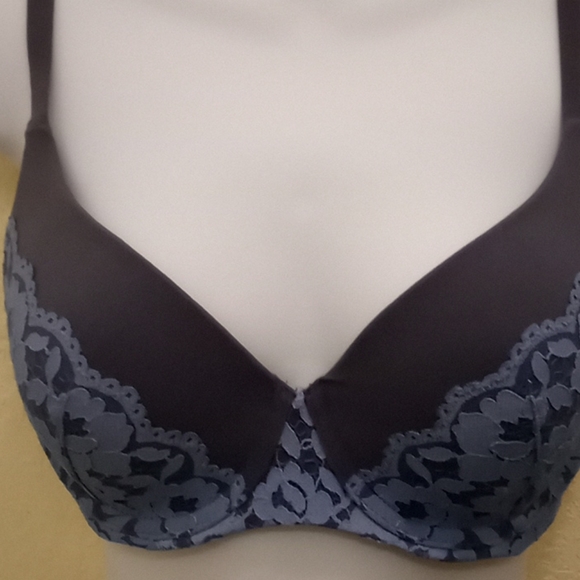 Dobreva Lavender Lace & Padded Bra - Picture 5 of 16